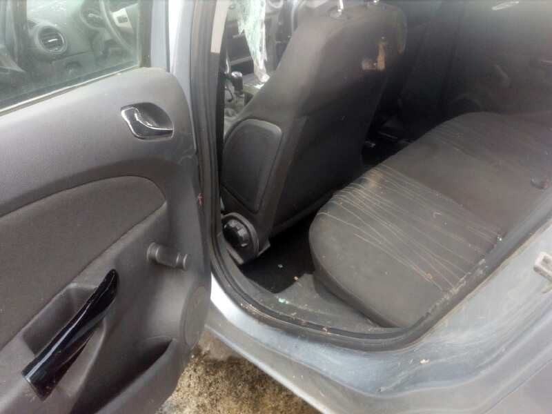 opel corsa d del año 2007