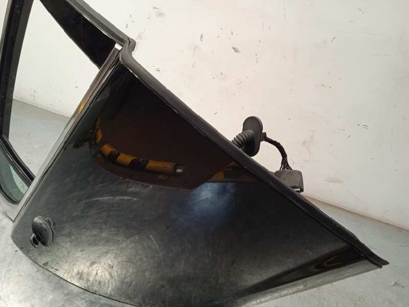 Recambio de puerta trasera derecha para jaguar xf 3.0 v6 diesel cat referencia OEM IAM C2Z2013  8X23F24630AB