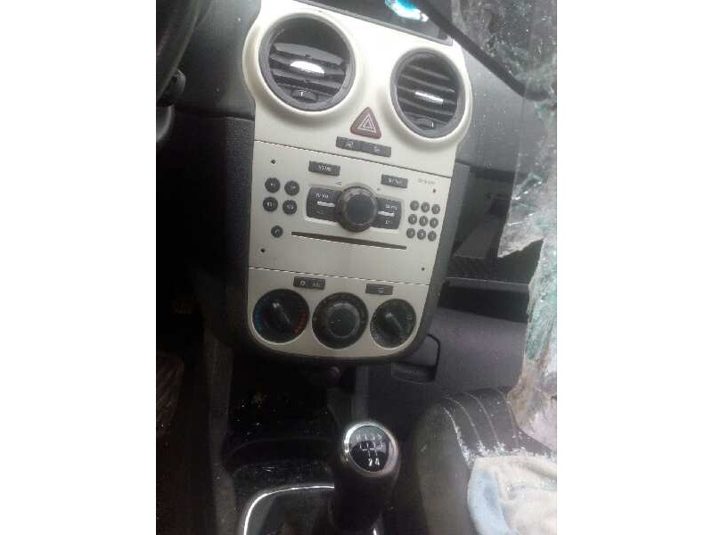 opel corsa d del año 2007