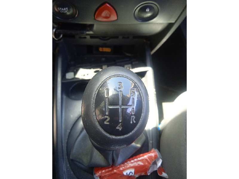 renault megane ii berlina 5p del año 2004