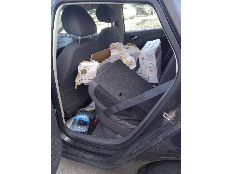 seat ibiza (6j5) del año 2009