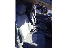 nissan primera berlina (p12) del año 2002 2