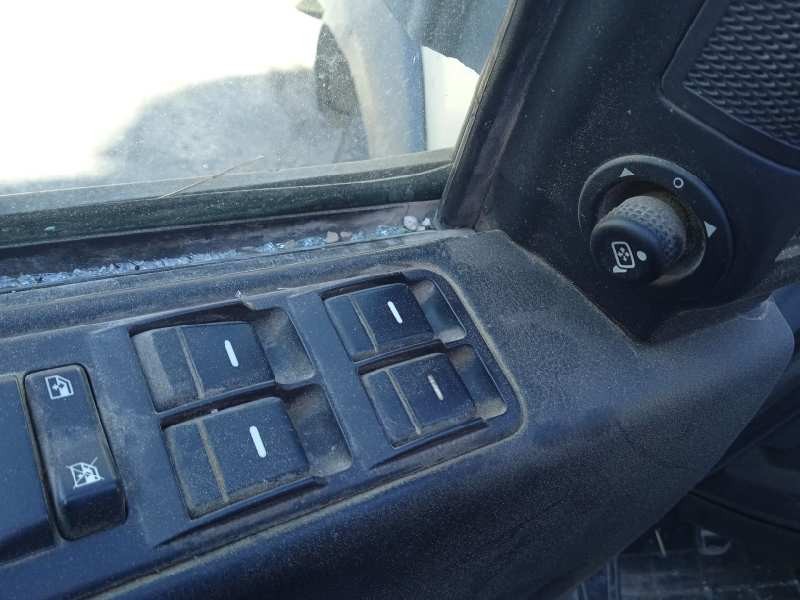 land rover discovery del año 2008