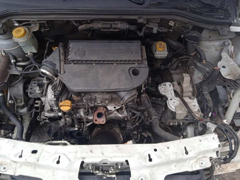 fiat doblo ii cargo (263) del año 2015