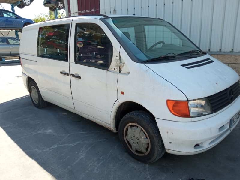 mercedes-benz vito (w638) caja cerrada del año 1995