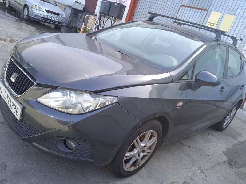 seat ibiza (6j5) del año 2009
