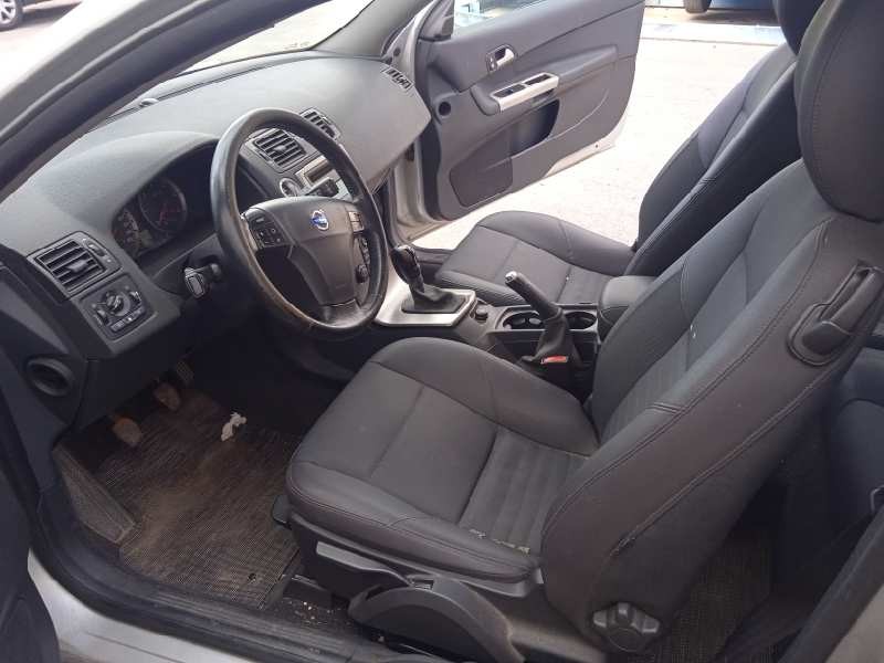 volvo c30 del año 2009