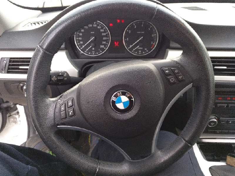 bmw serie 3 berlina (e90) del año 2009