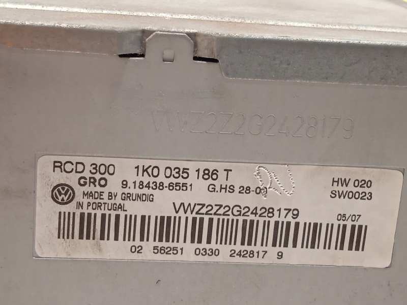 Recambio de sistema audio / radio cd para volkswagen passat berlina (3c2) trendline referencia OEM IAM 1K0035186T  1K0035186TGR0
