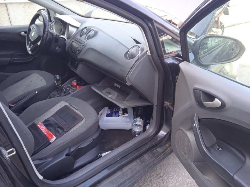 seat ibiza (6j5) del año 2009