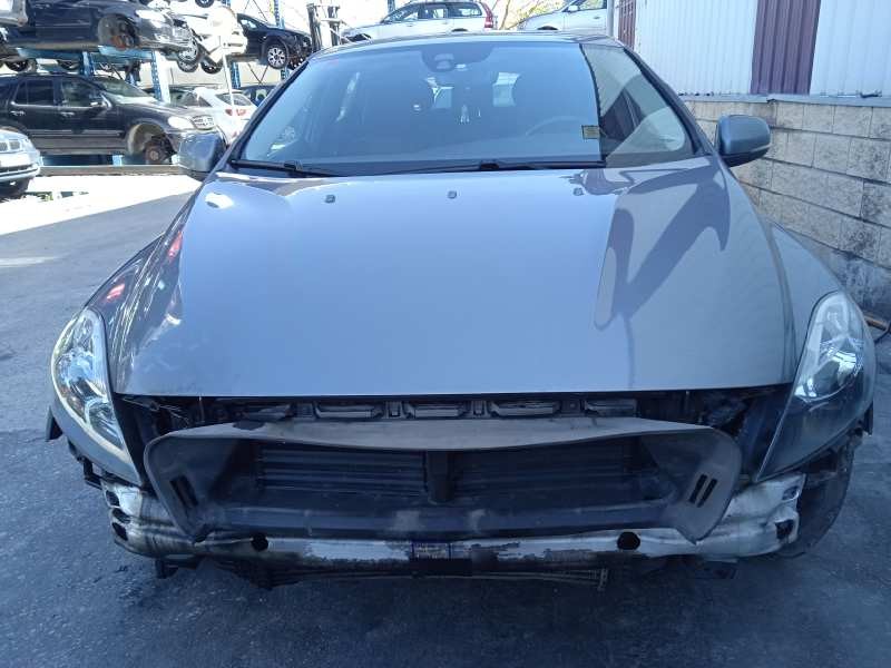 volvo v40 del año 2016