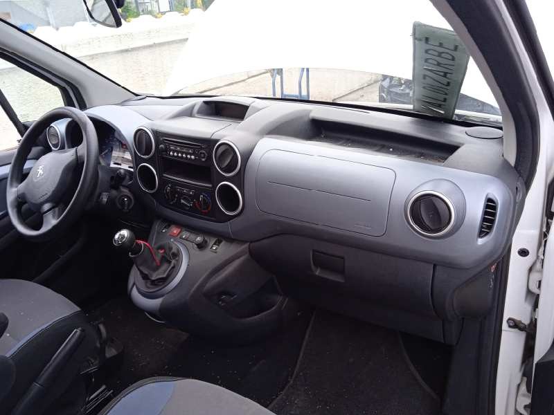 peugeot partner kombi del año 2013