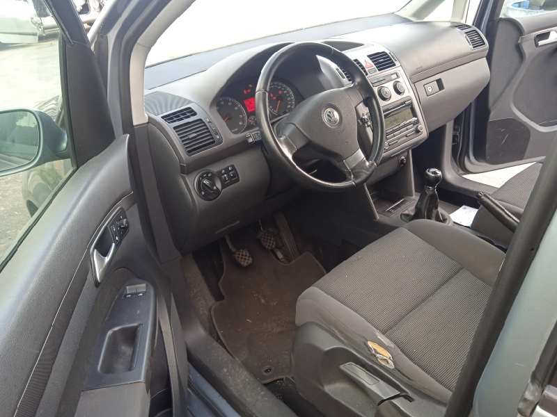 volkswagen touran (1t2) del año 2008