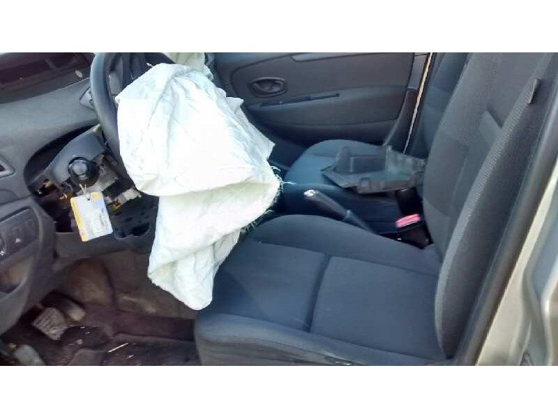 renault scenic iii del año 2010