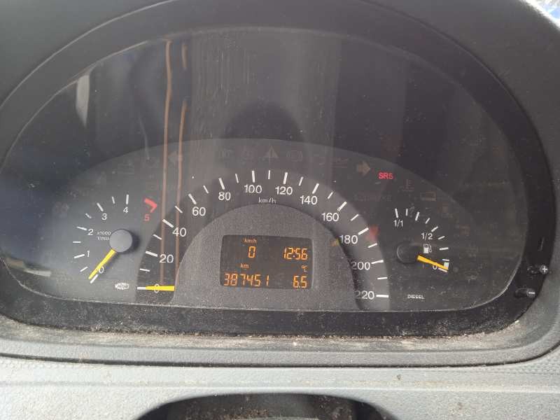 mercedes-benz vito caja cerrada 6.03  del año 2005