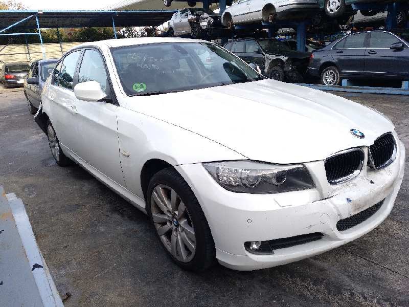 bmw serie 3 berlina (e90) del año 2009