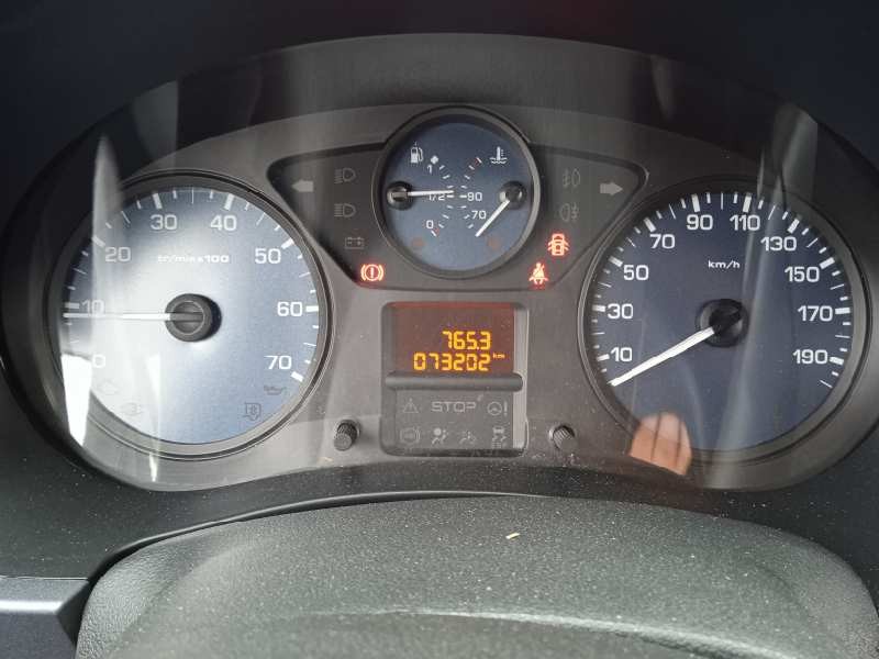 peugeot partner kombi del año 2013