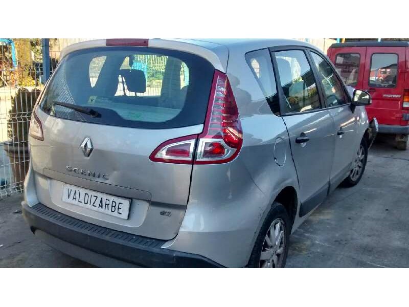 renault scenic iii del año 2010