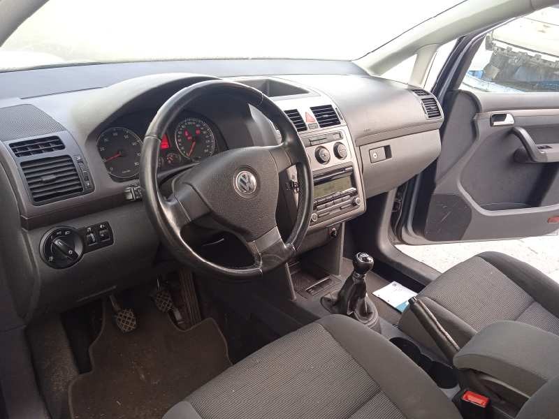 volkswagen touran (1t2) del año 2008