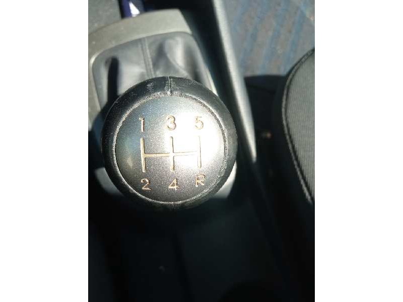 kia rio del año 2016