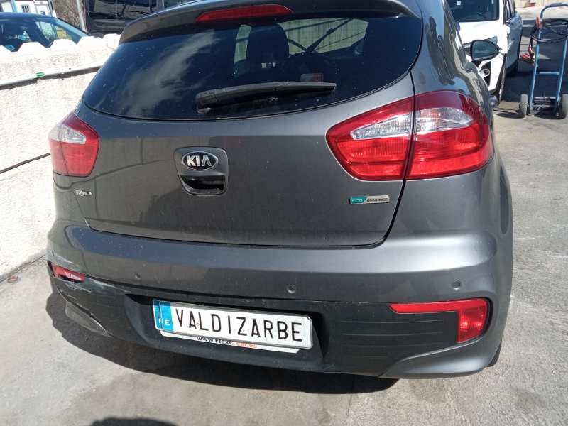 kia rio del año 2016