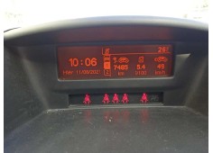 peugeot 207 del año 2010 2