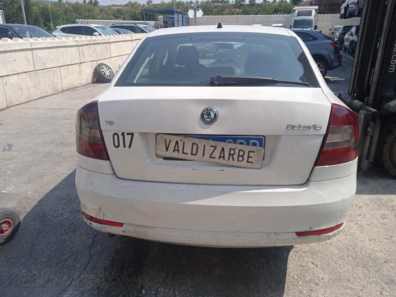 skoda octavia berlina (1z3) del año 2009