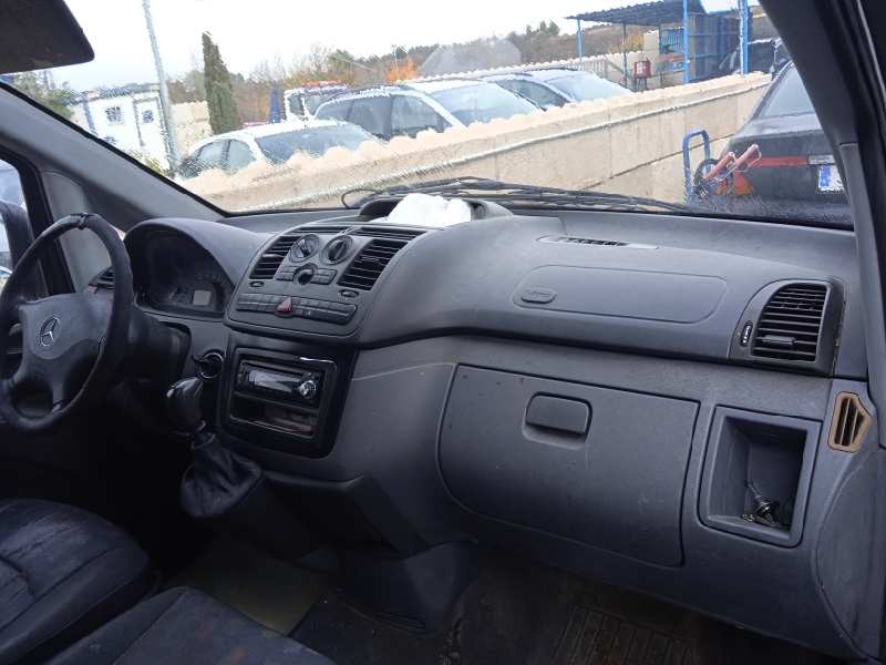 mercedes-benz vito caja cerrada 6.03  del año 2005