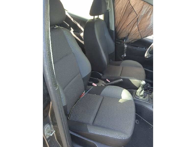 peugeot 207 del año 2010