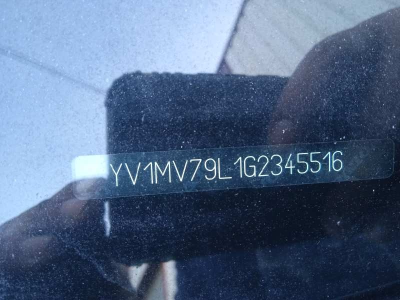 volvo v40 del año 2016