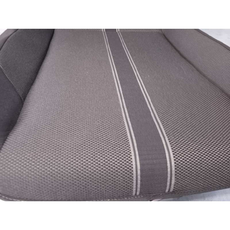 Recambio de juego asientos completo para volkswagen t-roc advance referencia OEM IAM NOREF  