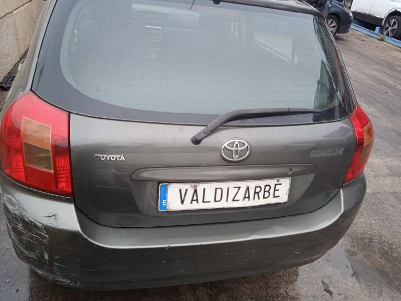 toyota corolla (e12) del año 2002