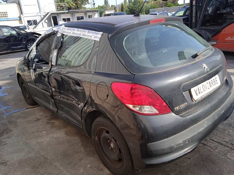peugeot 207 del año 2010