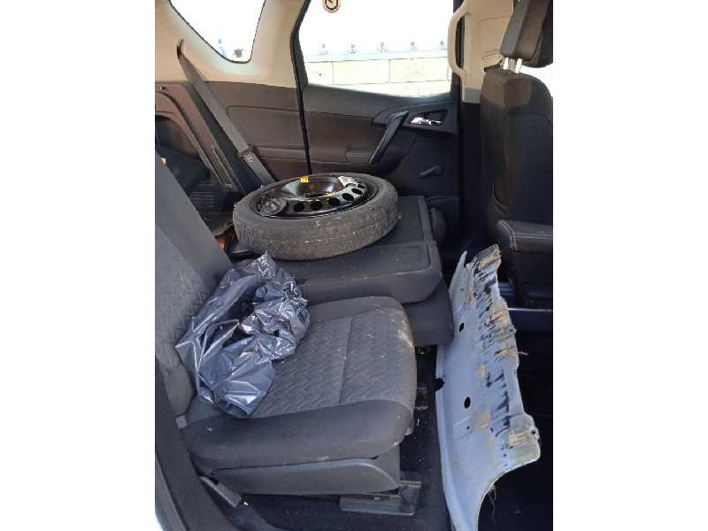 opel meriva b del año 2013