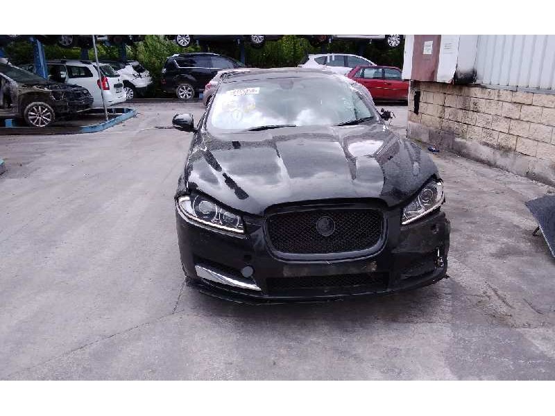 jaguar xf del año 2012