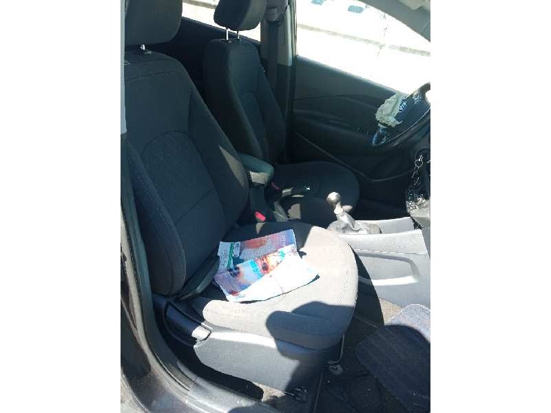 kia rio del año 2016