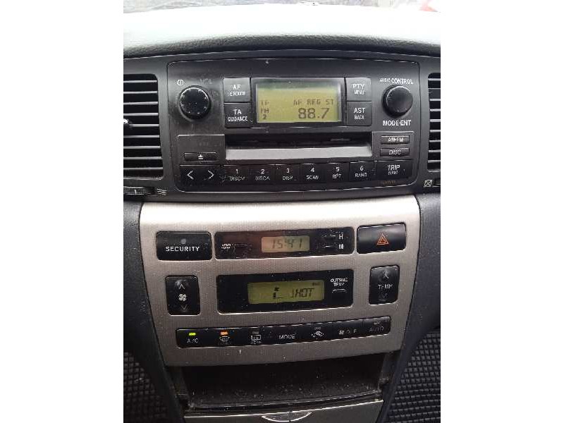 toyota corolla (e12) del año 2002