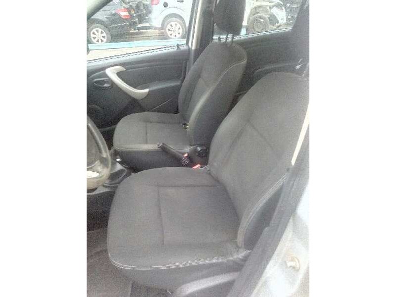 dacia sandero del año 2011