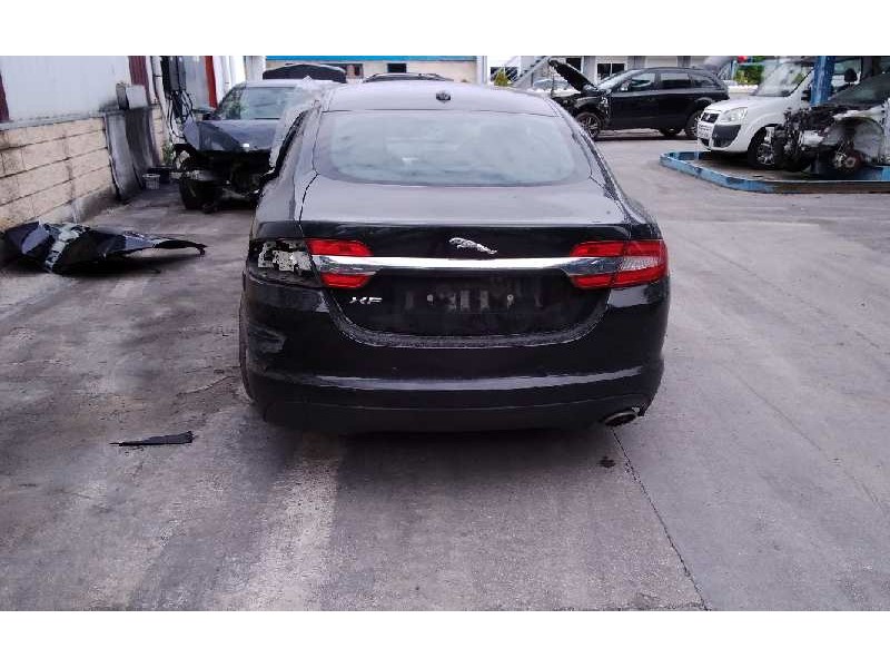 jaguar xf del año 2012