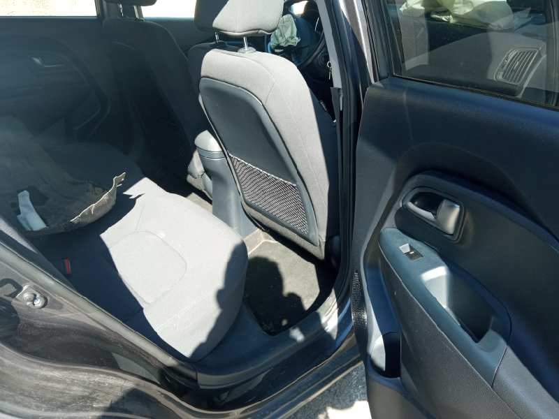 kia rio del año 2016