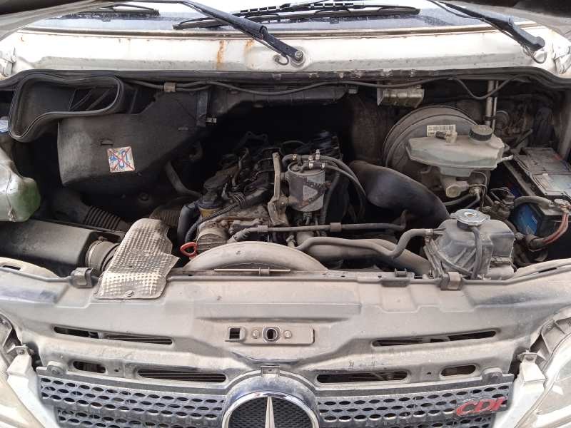 mercedes-benz sprinter 02.00  caja cerrada, techo elevado del año 2005