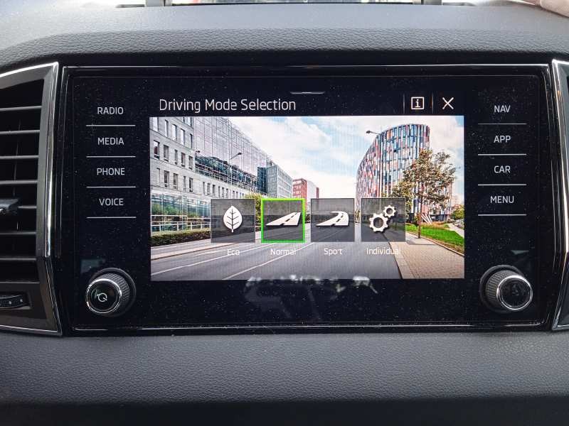 skoda karoq (nu) del año 2020