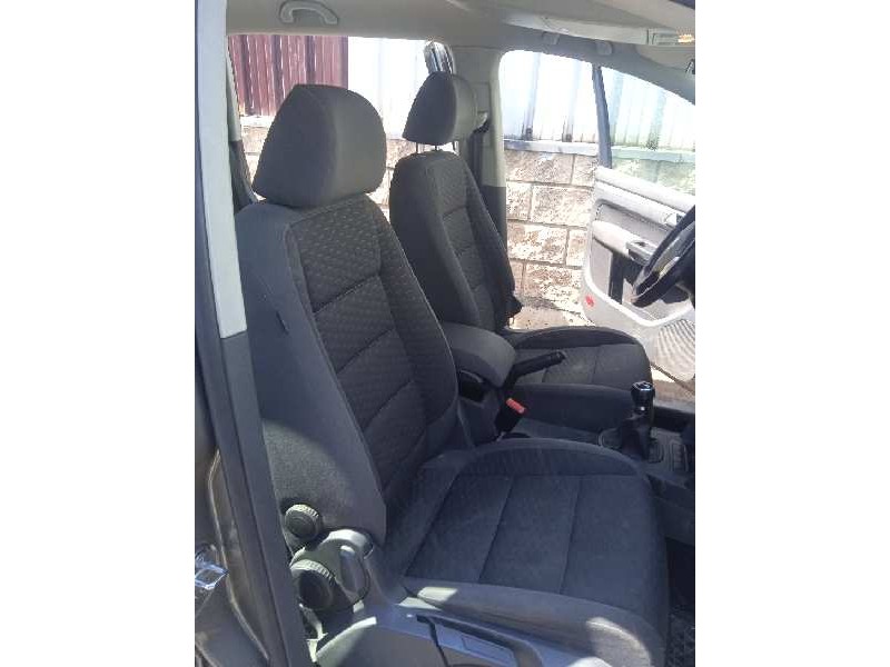 volkswagen touran (1t2) del año 2008