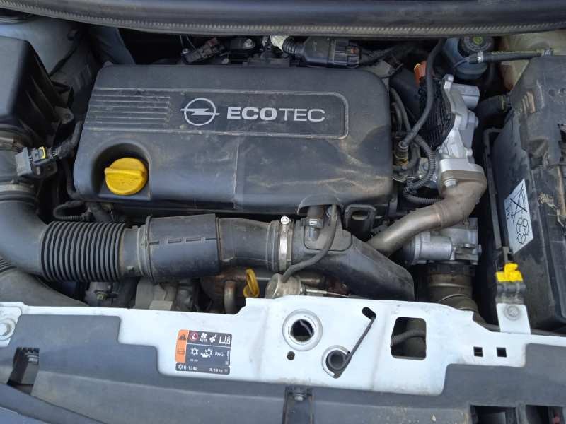 opel meriva b del año 2013