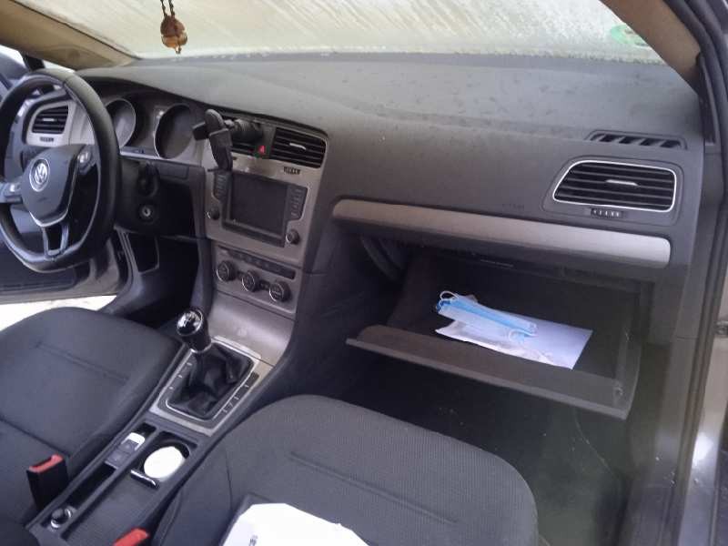 volkswagen golf vii lim. del año 2016