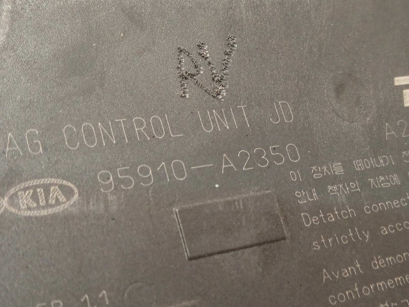 Recambio de centralita airbag para kia cee´d drive referencia OEM IAM 95910A2350  