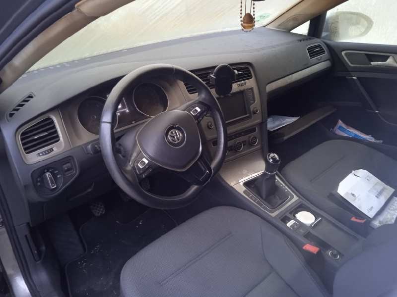 volkswagen golf vii lim. del año 2016