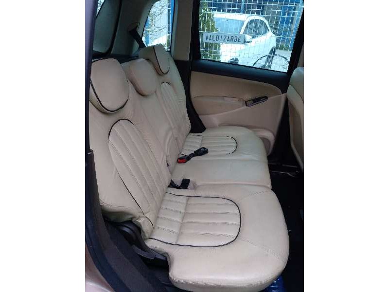 lancia musa (184) del año 2006