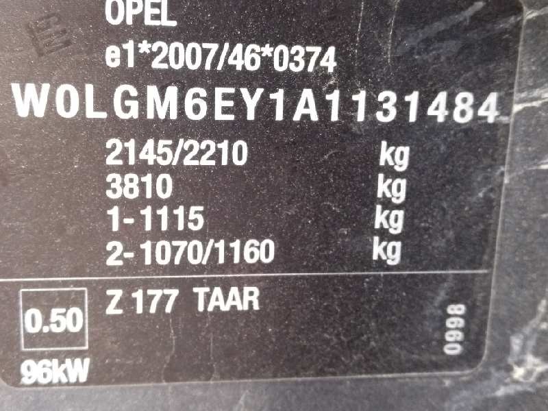 opel insignia berlina del año 2010