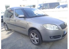 SKODA ROOMSTER (5J7)